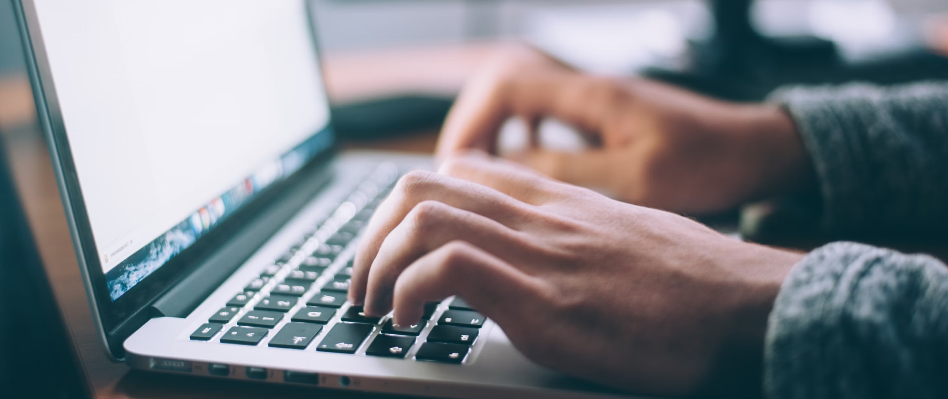 Measuring time-to-engagement in interactive ads