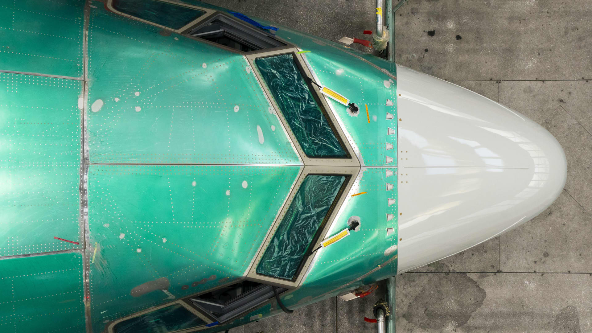 FAA lets Boeing sign off on 737 MAX, 787 airworthiness certificates again