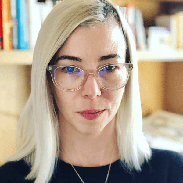 Sarah_Gibson_Headshot