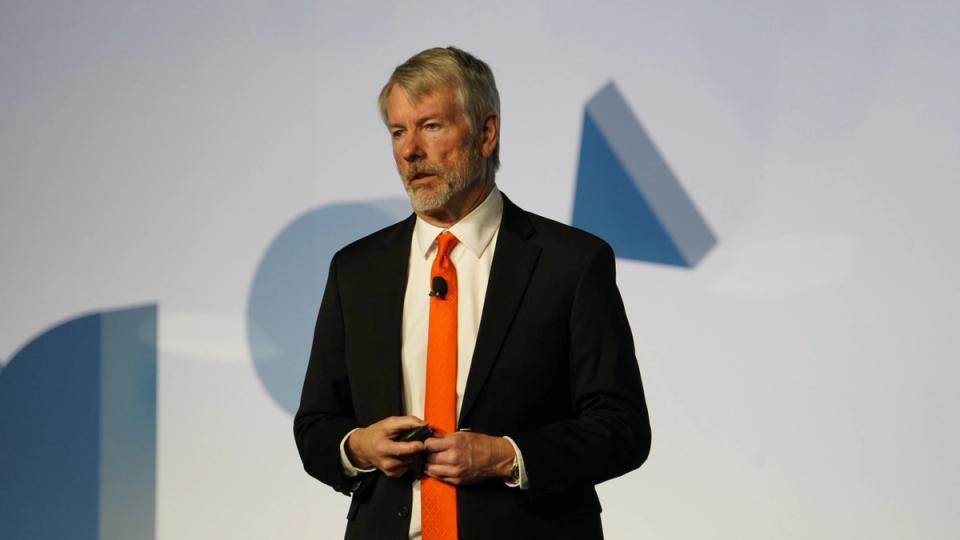 Saylor's Strategy raises cash reserves to $3.2 billion, leaving bitcoin holdings unchanged