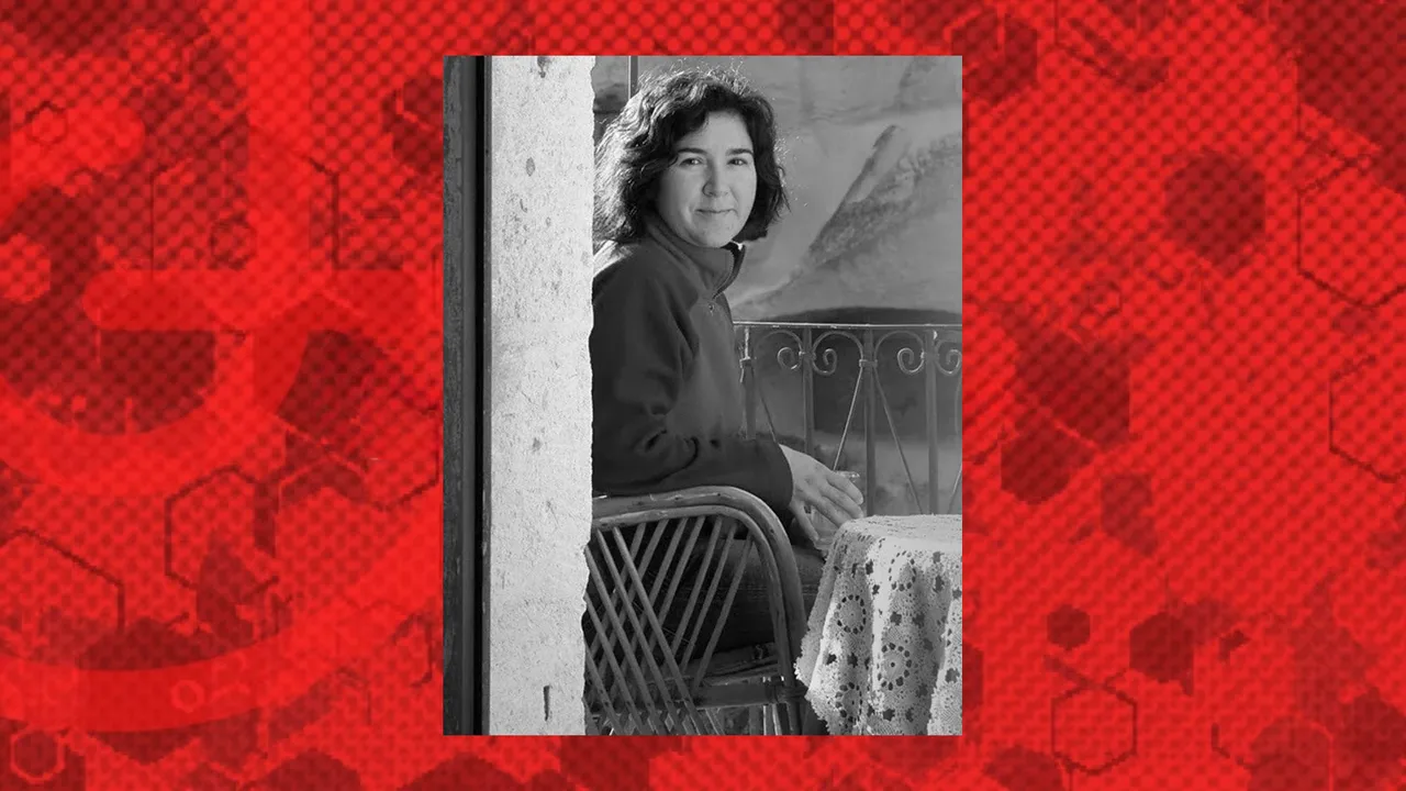 A Game Developer graphic with a photograph of İpek Yavuz