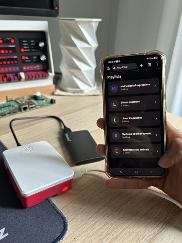 LEAP – Low-bandwidth Educational Access Platform