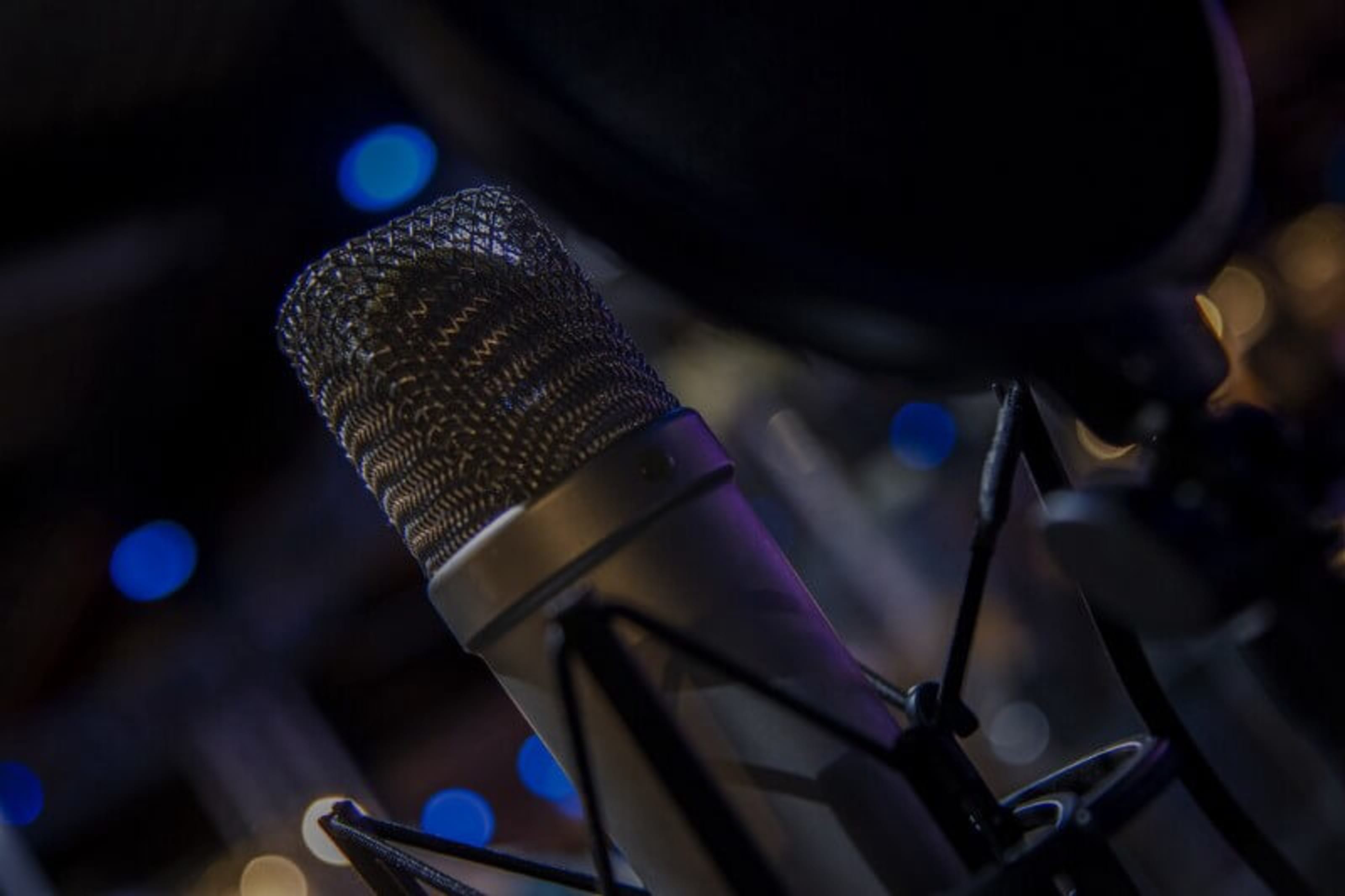 Microphone