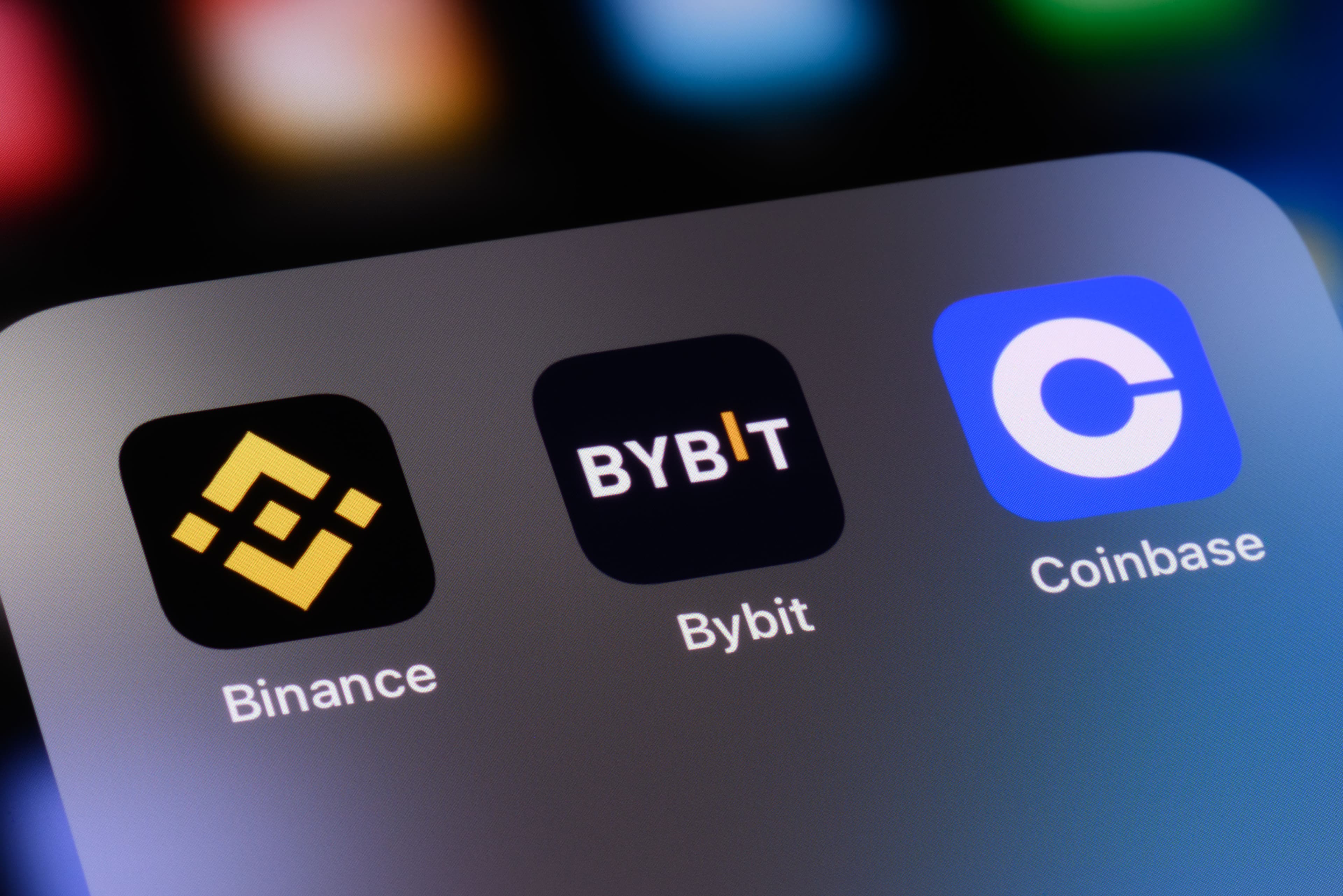 Crypto apps (Getty Images/Kenneth Cheung)