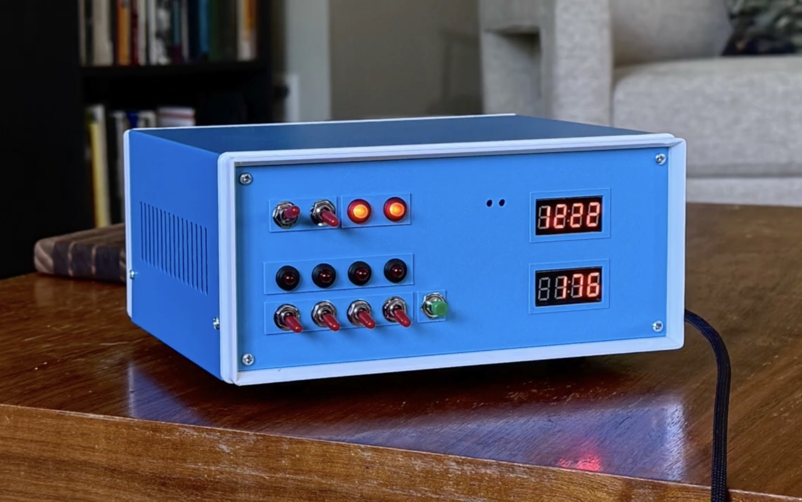Arduino® UNO™ Q intranet web server helps this business run