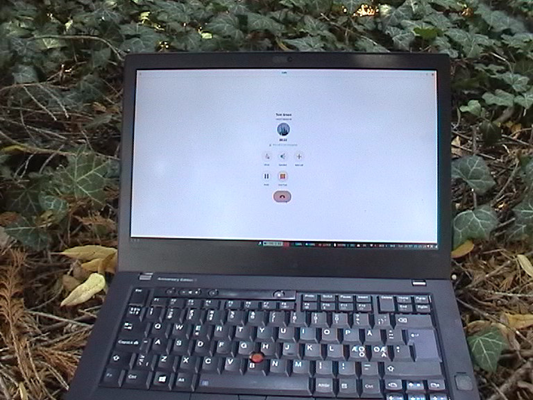 Using ThinkPad T480 as a mobile phone