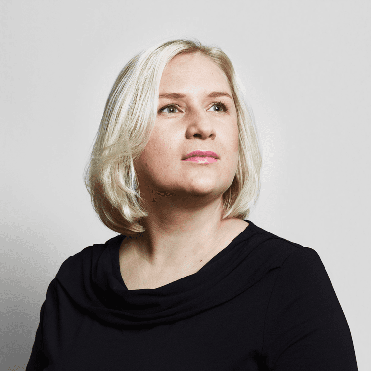 Anna_Nilson_Headshot_2