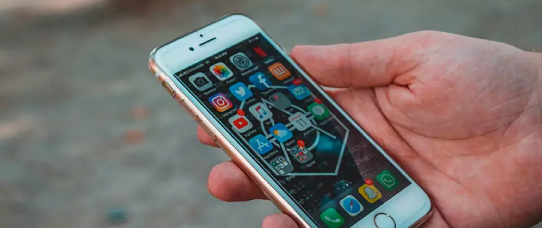 Best practices for maximizing revenue from interstitial ads in your app